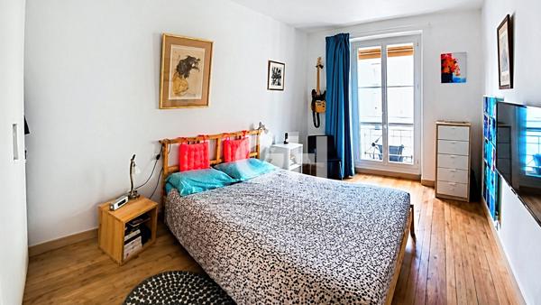 Appartement Paris 2 pièce(s) 49 m2