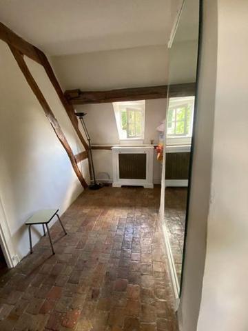 Propriete à vendre à Épernon dans l'Eure-et-Loir (28230), ref : 497