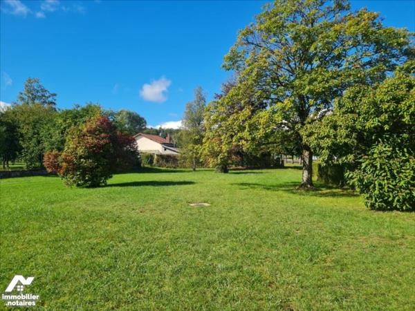 Terrain à LIFFOL-LE-GRAND