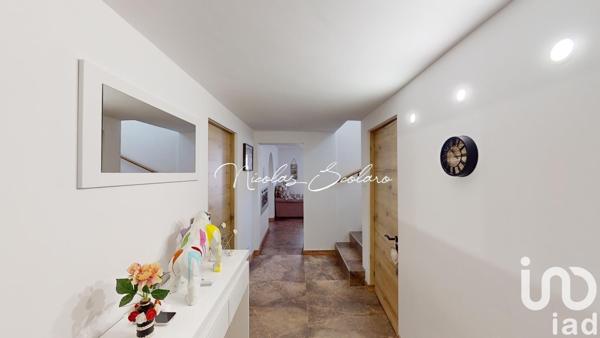 Maison 6 pièces de 127 m² à Cavaillon (84300)