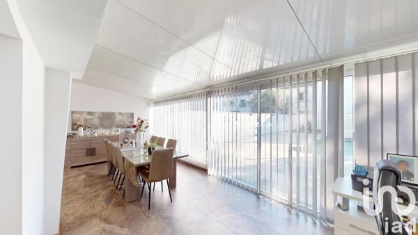 Maison 6 pièces de 127 m² à Cavaillon (84300)