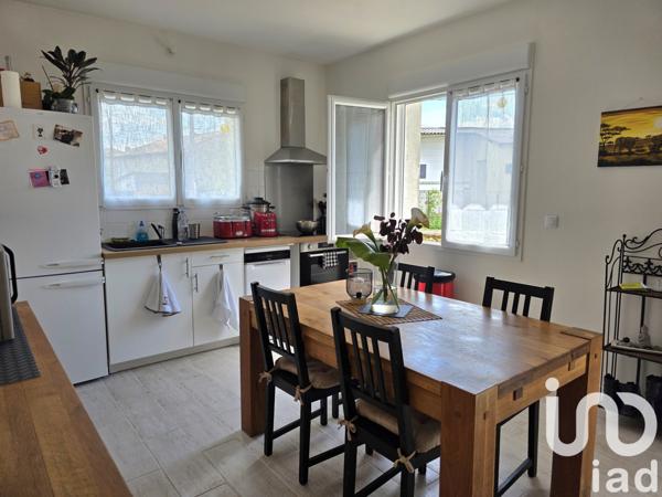 Maison à vendre 6 pièces 206 m² Mornac