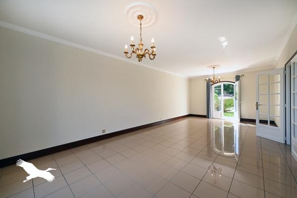 Maison à vendre |                                       La Couronne |                                        6 pièces  |  150 m²