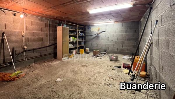 Maison familiale à rénover avec 7 chambres