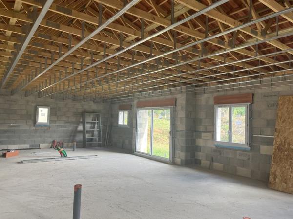 Maison à vendre |  Saint-Astier |  5 pièces | 101 m²