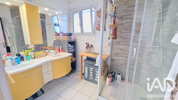 Maison à vendre 6 pièces 146 m² Pontault-Combault