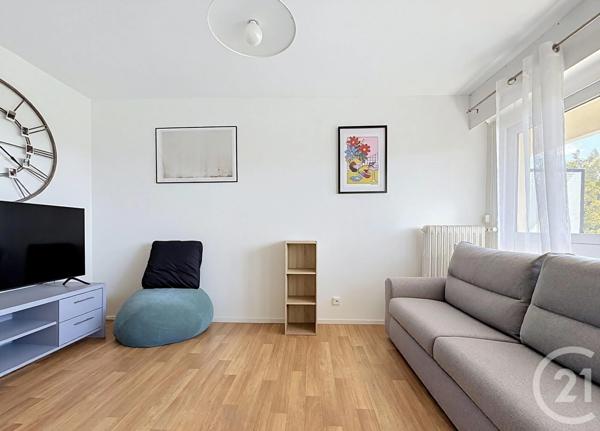 Appartement Studio à vendre  1 pièce - 33,20 m 2   CHARTRES  - 28