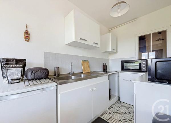 Appartement Studio à vendre  1 pièce - 33,20 m 2   CHARTRES  - 28