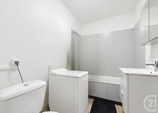 Appartement Studio à vendre  1 pièce - 33,20 m 2   CHARTRES  - 28