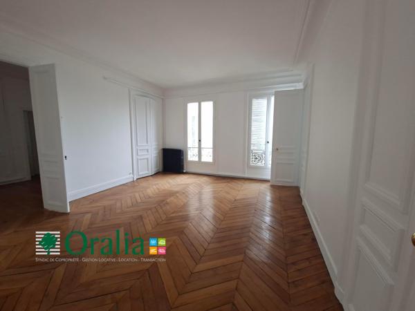 Appartement · Location Paris (75009) 6 pièces · 169m²