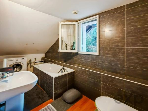 PRODUIT INVESTISSEUR – Appartement T1 (32 m² au sol) – Rentabilité +7% – 93 000 € – Vendu loué