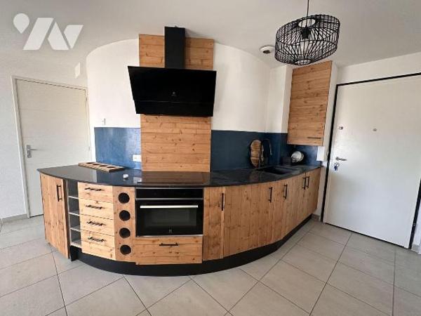 A VENDRE LA GARDE DU VAR (83130) VAR - T2 PARFAIT ETAT - 1er ETAGE - PROCHE UNNIVERSITE - LA PL...