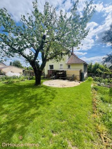 Maison à vendre 4 pièces de 101 m²