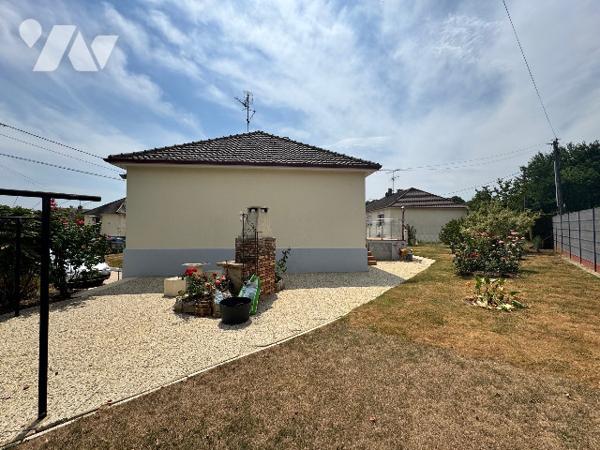 Pavillon sur sous-sol dans un quartier calme