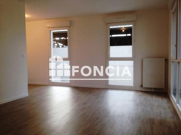 Location Studio 33.4 m² - 22 RUE DE L'ESPERANCE Cergy Le Haut 95800
