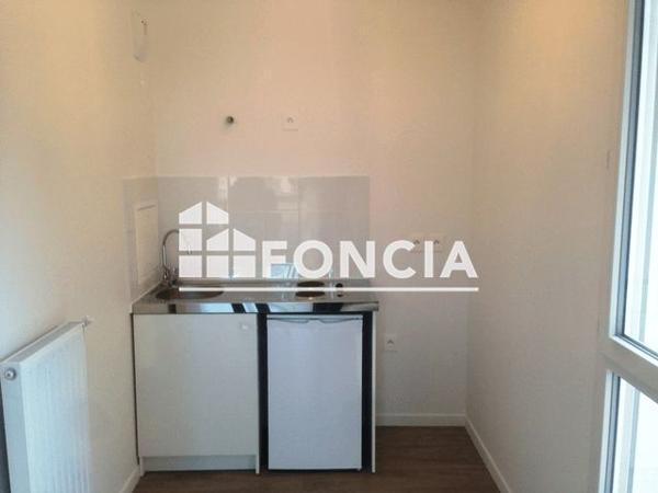 Location Studio 33.4 m² - 22 RUE DE L'ESPERANCE Cergy Le Haut 95800