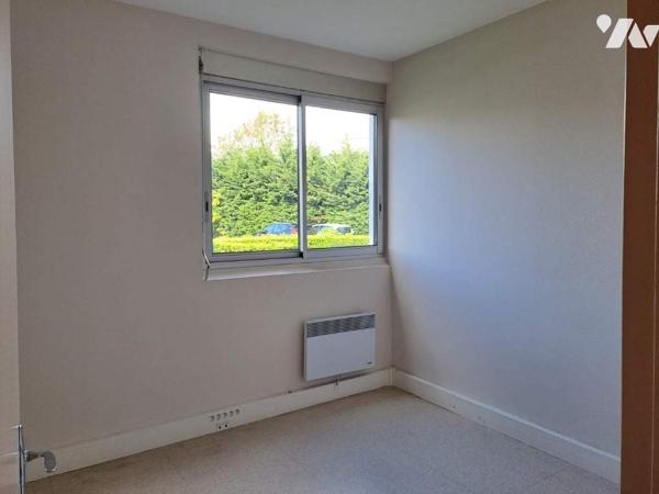 Local à usage professionnel