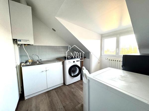 À LOUER Appartement T1 meublé 30 m2 LAVAL CENTRE