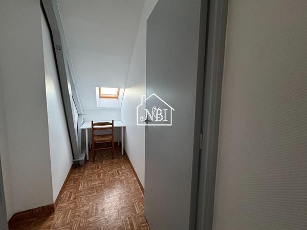 À LOUER Appartement T1 meublé 30 m2 LAVAL CENTRE