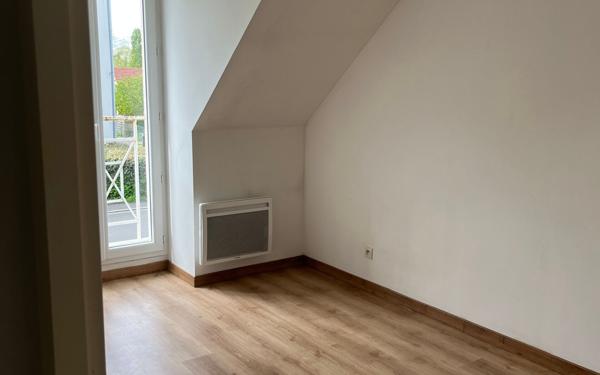 Maison à louer    4 pièces •  La Ville-aux-Dames