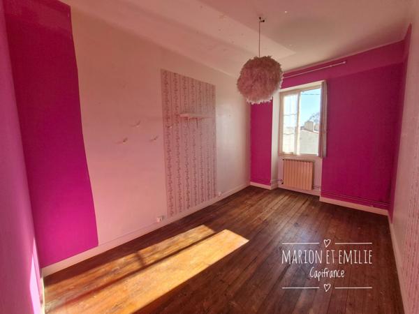 Maison à vendre 5 Chambres - gros potentiel - proche SURGERES