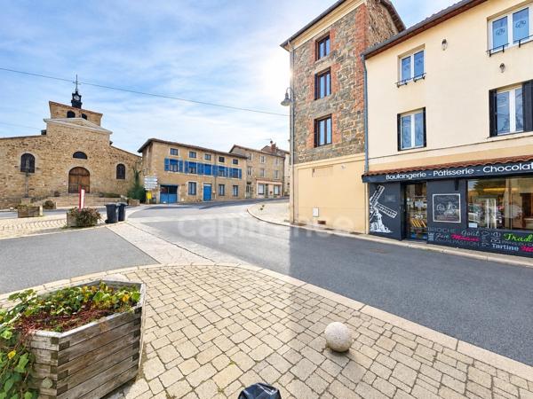 MAISON AVEC TERRAIN DE 880 M2 - SAIL SOUS COUZAN