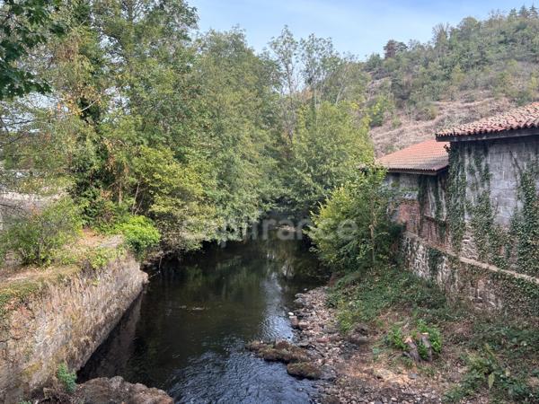 MAISON AVEC TERRAIN DE 880 M2 - SAIL SOUS COUZAN