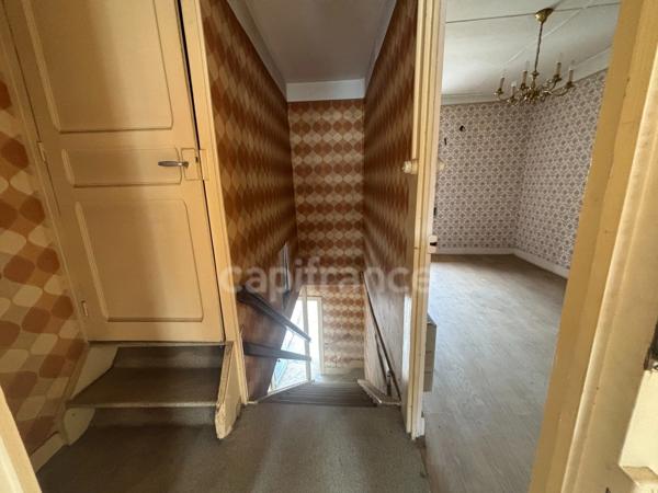 MAISON AVEC TERRAIN DE 880 M2 - SAIL SOUS COUZAN