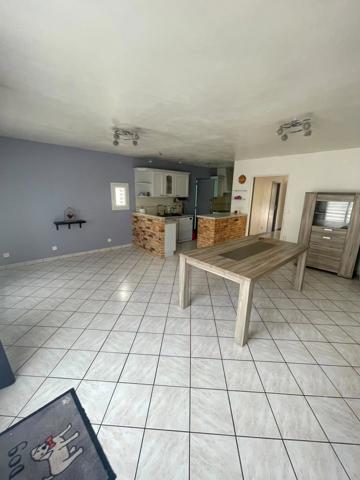 Vente                                                      Maison
                        
                     5 pièces                      112 m2                     à Persan
