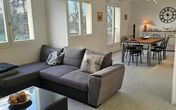 Appartement à vendre    4 pièces • 104 m2 Criel-sur-Mer