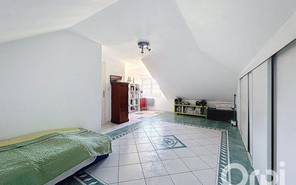 Maison à vendre    7 pièces • 183 m2 Fillinges