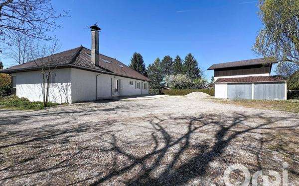 Maison à vendre    7 pièces • 183 m2 Fillinges