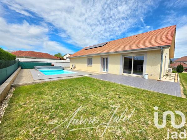 Maison traditionnelle 3 pièces de 84 m² à Morestel (38510)