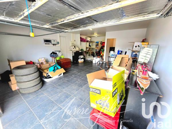 Maison traditionnelle 3 pièces de 84 m² à Morestel (38510)