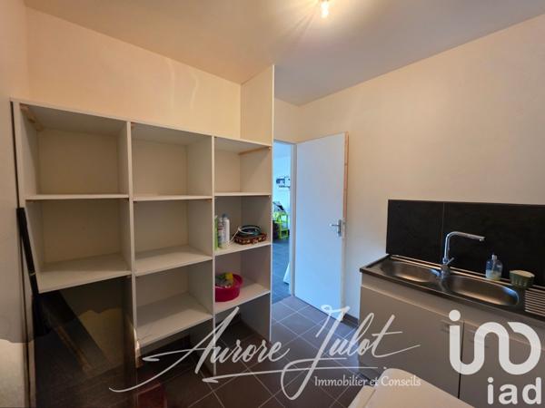 Maison traditionnelle 3 pièces de 84 m² à Morestel (38510)