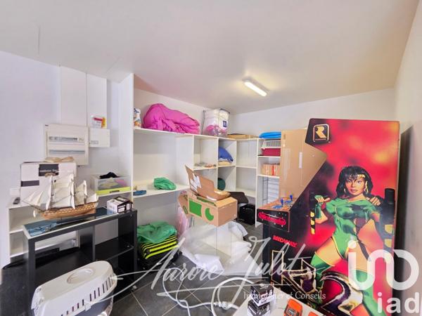 Maison traditionnelle 3 pièces de 84 m² à Morestel (38510)