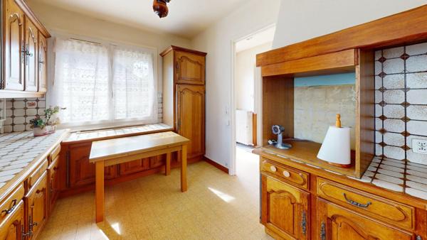 Vente                                                      Terrain
                        
                                         946 m2                     à Pontault-Combault