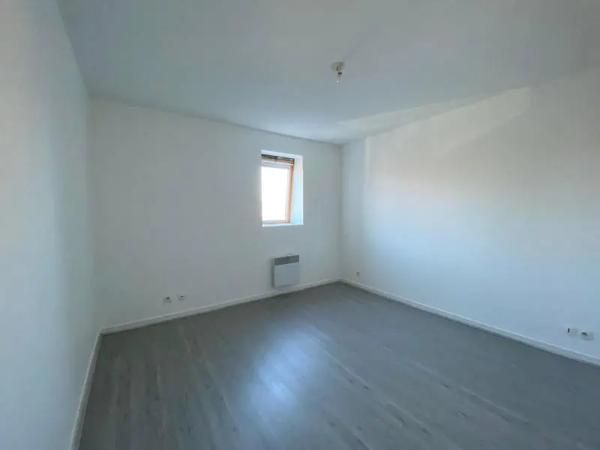 Appartement à louer 3 pièces 54.22m² Alençon (61000)