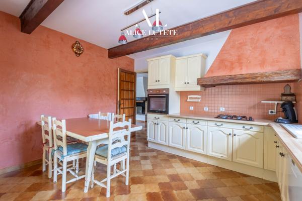Gémenos (13420) PHENICIA - Maison de 176 m² avec piscine sur 5 485 m² de terain