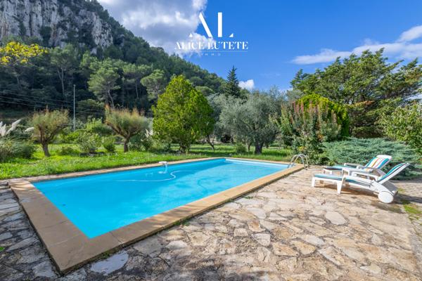 Gémenos (13420) PHENICIA - Maison de 176 m² avec piscine sur 5 485 m² de terain