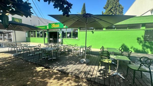 Fond de commerce d'un restaurant entièrement rénové