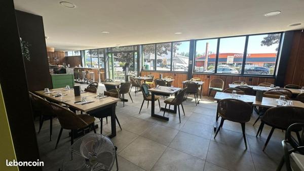 Fond de commerce d'un restaurant entièrement rénové