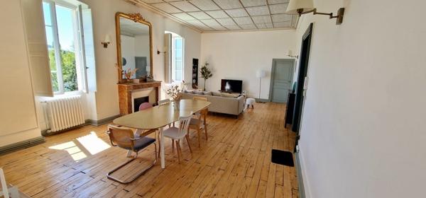Appartement à vendre |  Laroque-des-Arcs |  6 pièces | 152 m²