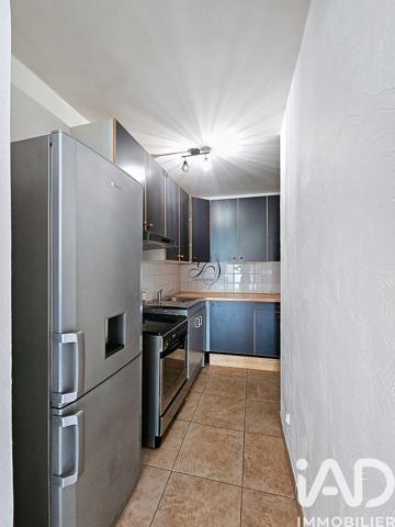 Location appartement 2 pièces 57 m² Hyères