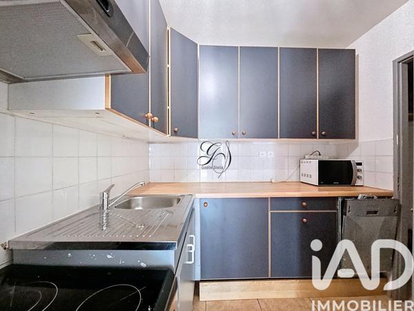 Location appartement 2 pièces 57 m² Hyères