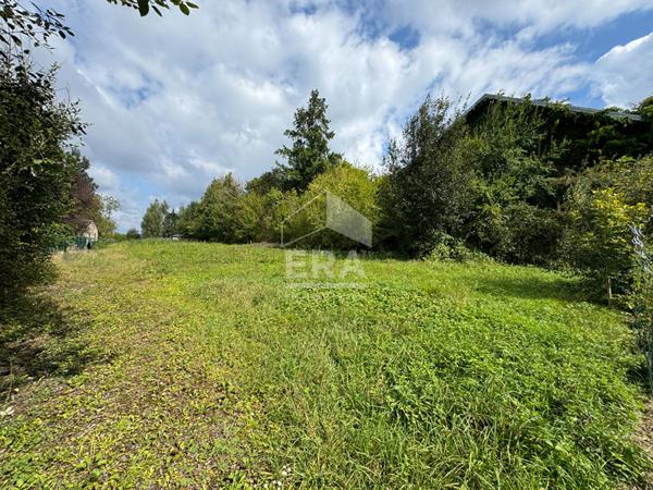 RARE  TERRAIN A BATIR  OMBRAGE 500 M²  LURE