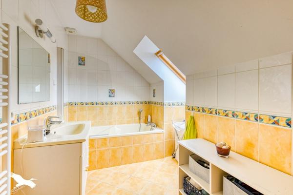 Maison à vendre |  Champagne-sur-Oise |  5 pièces | 151 m²