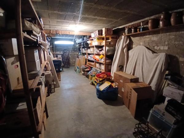 Maison familiale traditionnelle, à proximité des commodités locales