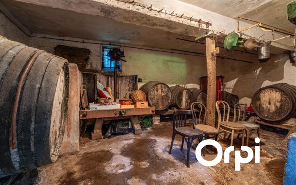 Maison à vendre    5 pièces • 220 m2 Lentilly