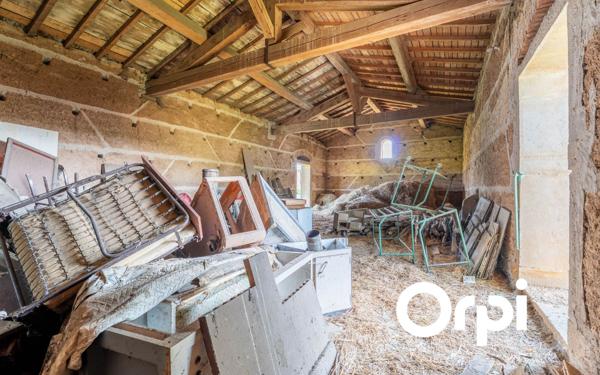 Maison à vendre    5 pièces • 220 m2 Lentilly